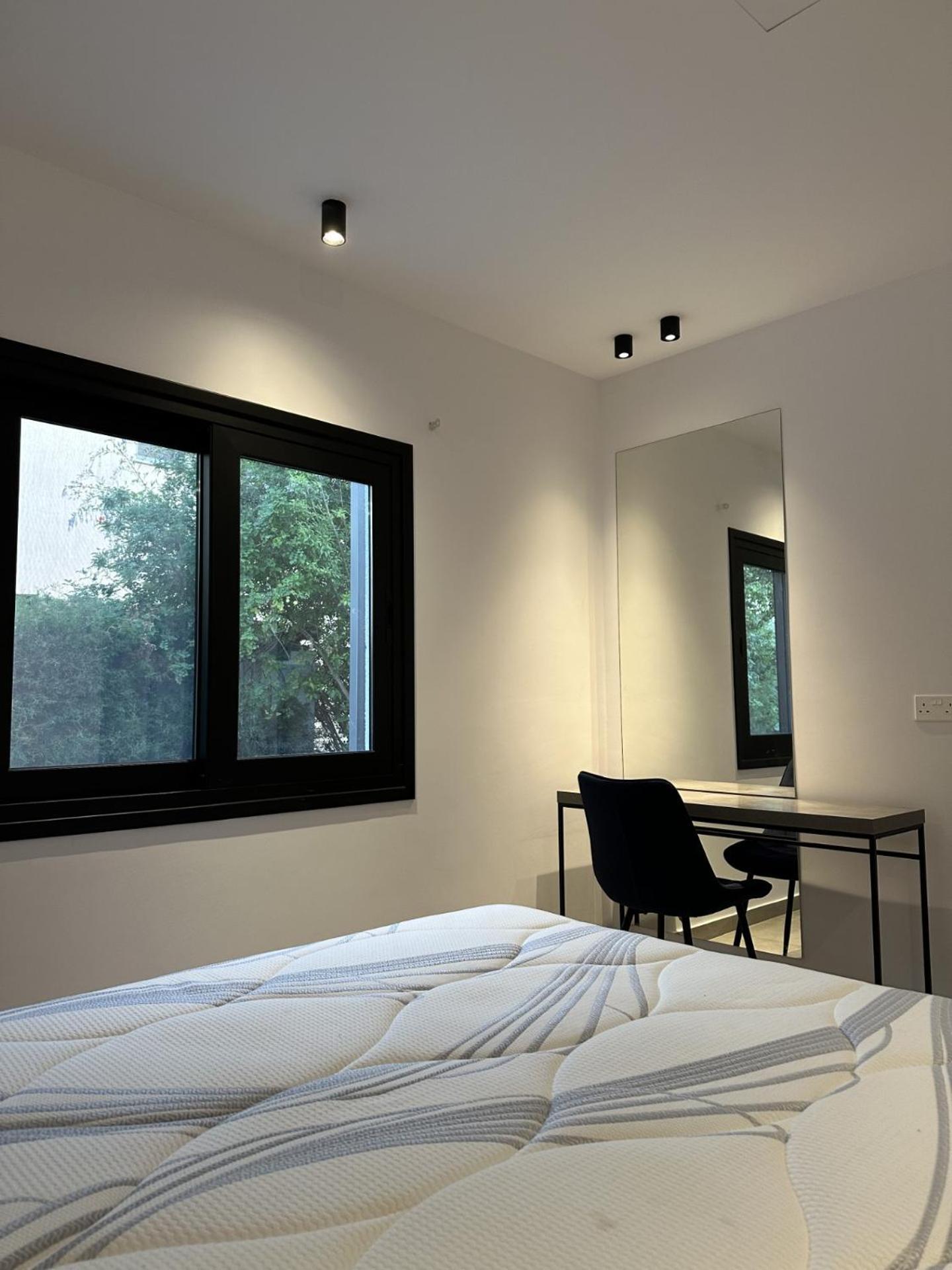 Royal Sunset Studios & Apartments Limassol Ngoại thất bức ảnh