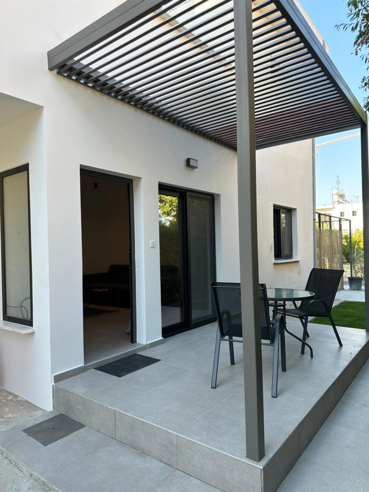Royal Sunset Studios & Apartments Limassol Ngoại thất bức ảnh